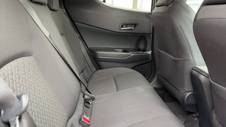 Toyota C-HR 1.8 Hybrid Design 5dr CVT Hybrid Hatchback